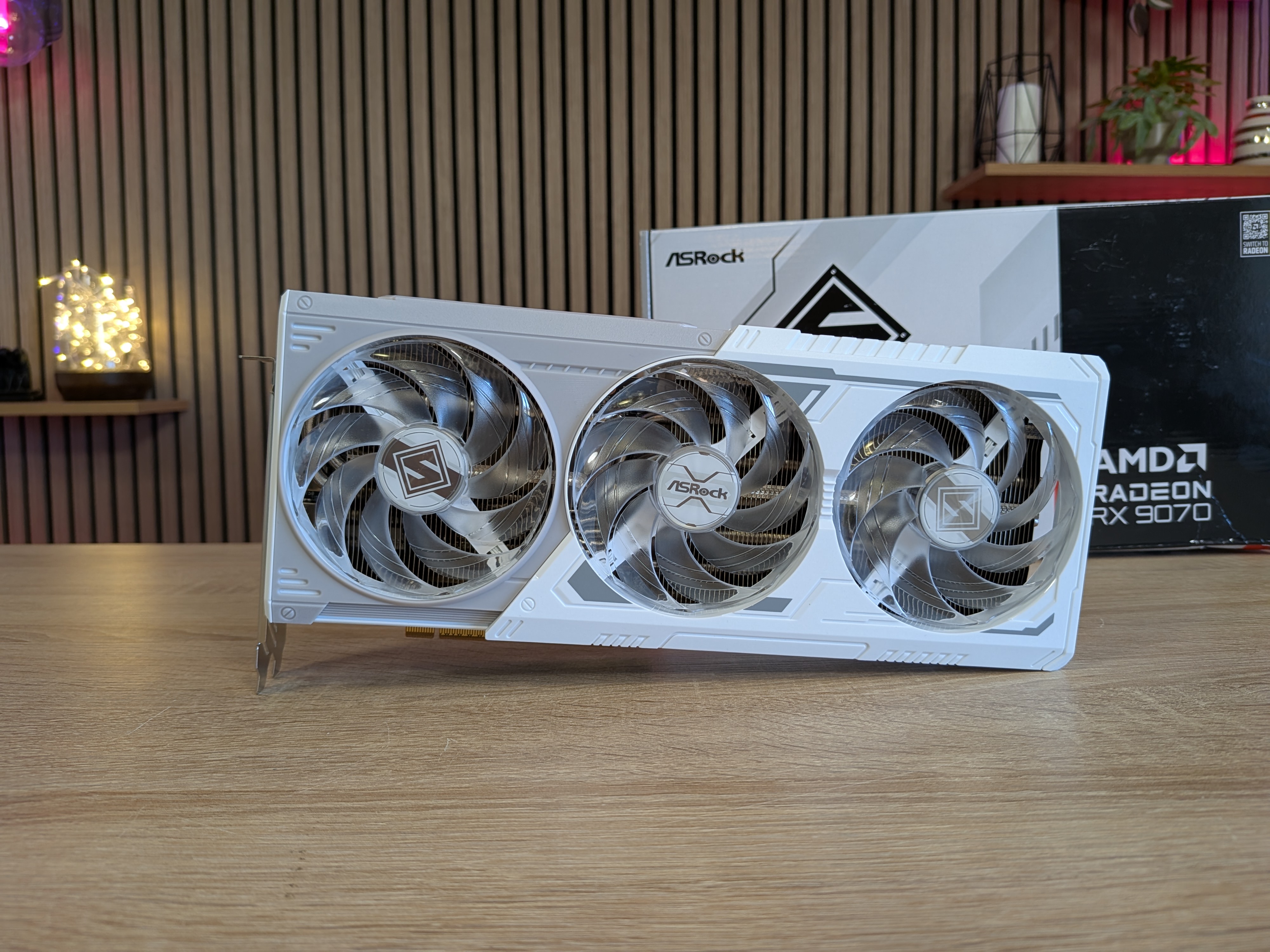 ASRock RX 9070 front cover.jpg